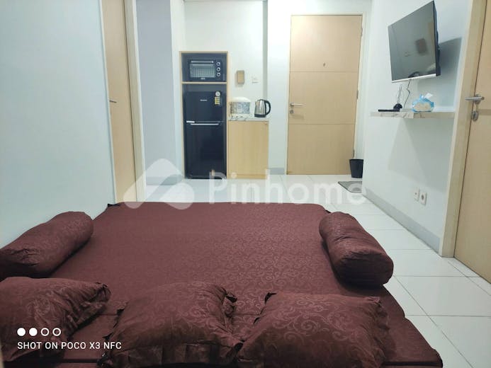 disewakan apartemen 3br fasilitas terbaik di ayodhya tower c jl  mh  thamrin no 3 - 3