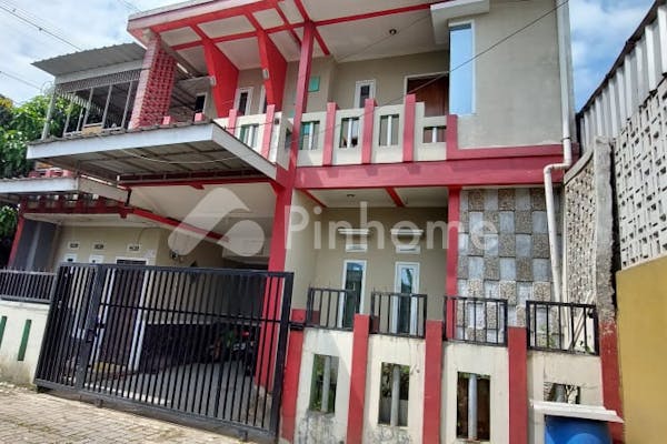 dijual rumah siap huni dekat rs di jl  jatimekar - 1