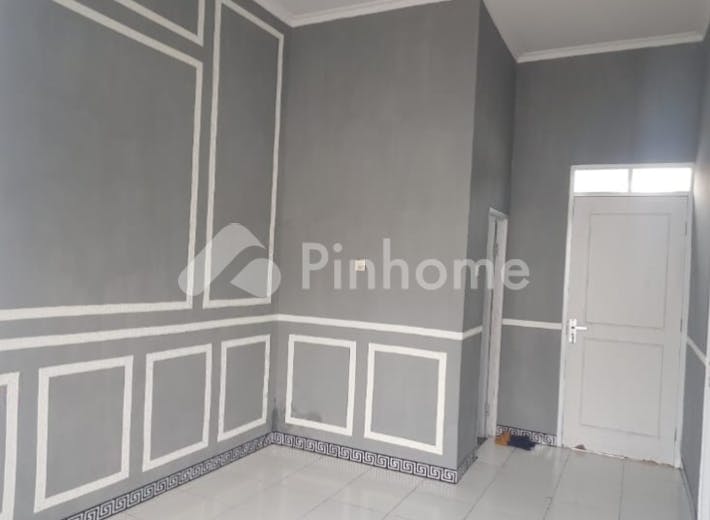 dijual rumah over kredit di permata tangerang blok aa - 2