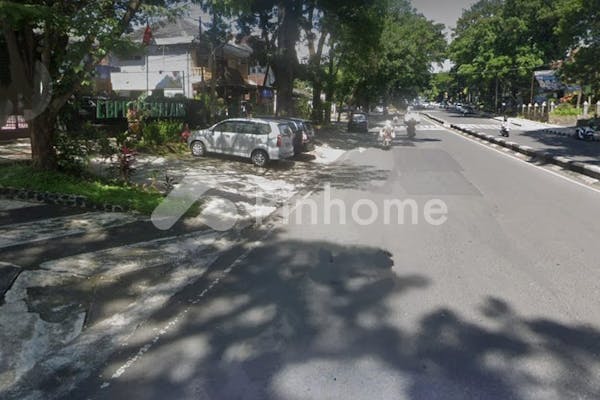 dijual ruko gedung luas 679 di poros jalan ijen veteran malang   274c - 11