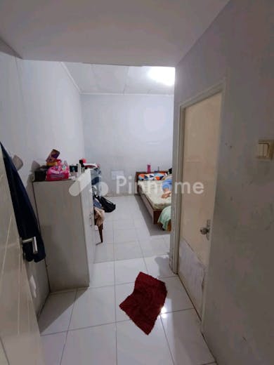 dijual rumah 4kt 297m2 di jl  flamboyan - 5