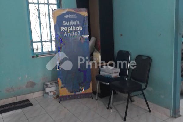 dijual rumah tinggal adem asri tenang aman di jalan tentara pelajar - 7