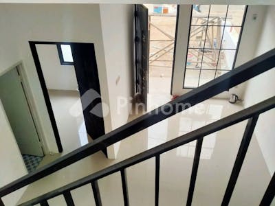 dijual rumah scandi modern plus kolam renang dan taman bermain di mulyaharja - 2