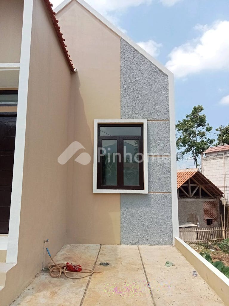 dijual rumah cantik siap huni bisa di cicil di bandung di jl cijambe - 10