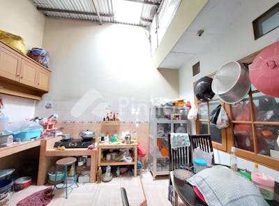 dijual rumah lokasi bagus dekat stasiun di jalan kompleks simprug diporis - 3