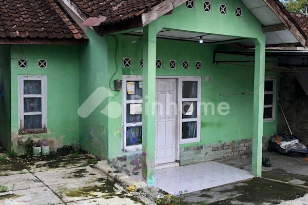 dijual rumah milik pribadi di perumahan koperasi asri blok g no  2 - 2