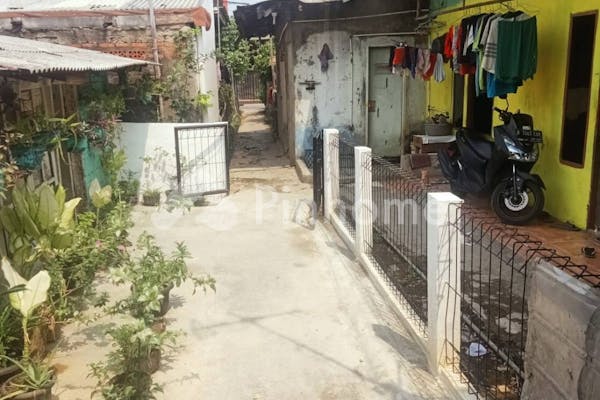 dijual tanah residensial kaliabang tengah paku di jl  gg  masjid rt 01   rw 02 - 4