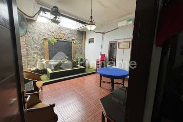 dijual rumah siap huni dekat rs di jl  elang 4 - 7