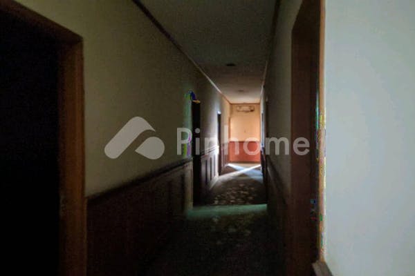 dijual ruko gedung 5 lantai di jaksa agung suprapto - 4