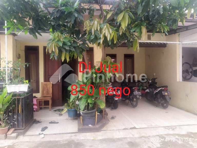 dijual rumah di perikanan - 1