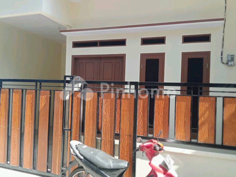 dijual rumah lingkungan nyaman di jl  ki hajar dewantoro gondrong - 1