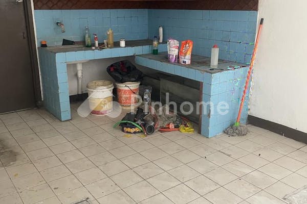 dijual rumah siap huni di taman kopo indah 1 - 3