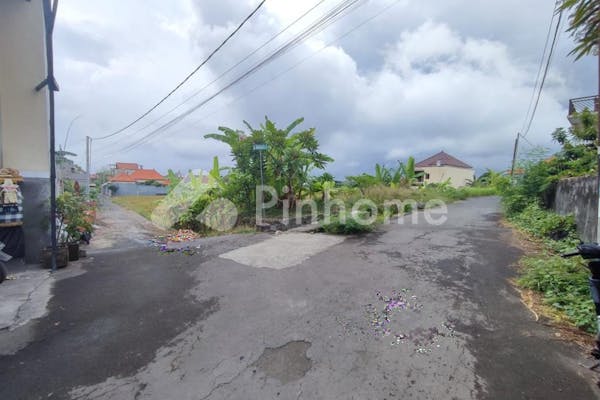 dijual rumah siap huni di jl  dananjaya - 12