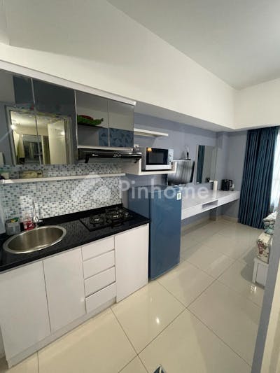 dijual apartemen springlake sumarecon bekasi di apartemen springlake sumarecon bekasi - 3