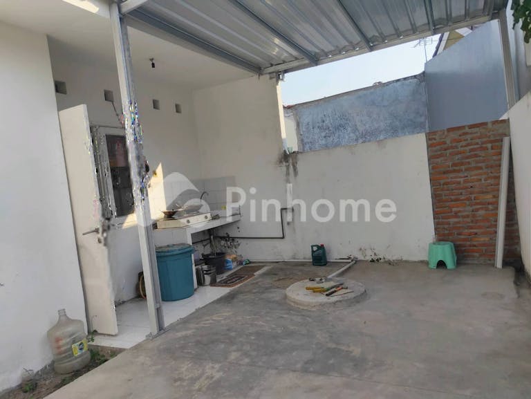 dijual rumah oper kredit 25jt di temu - 6