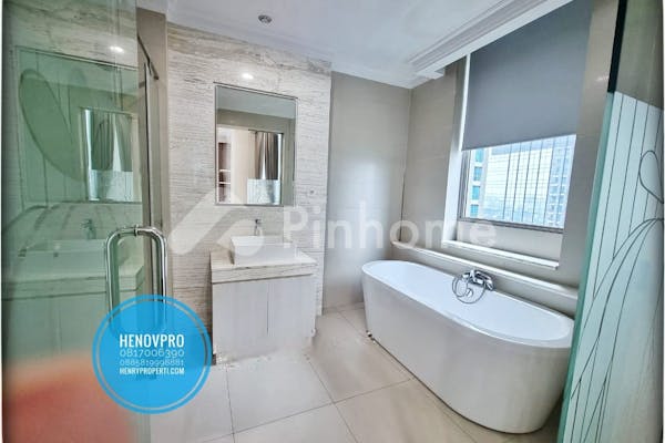 dijual apartemen turun harga private lift di residence 8 senopati - 6