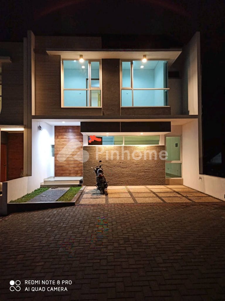 disewakan rumah lokasi strategis di djundjunan residence kota bandung - 2